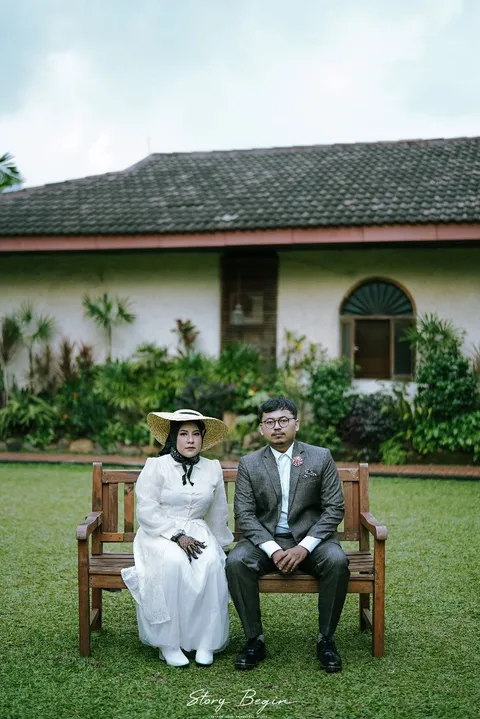 Foto sampul undangan Dwiki & Annisa
