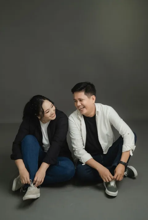 Foto sampul undangan Yuan & Arnold
