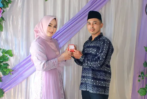 Foto sampul undangan Arif & Pungki