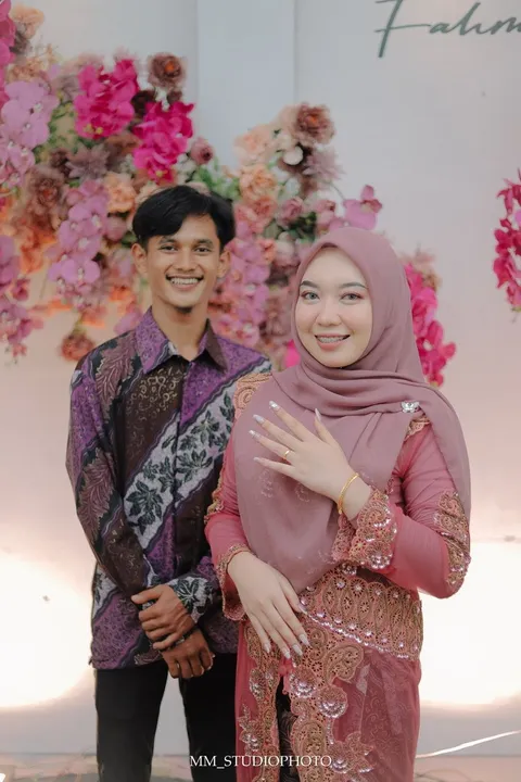 Foto sampul undangan Fahmi & Putri