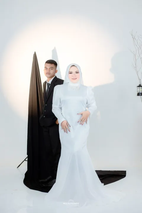 Foto sampul undangan Fahry & Selvia