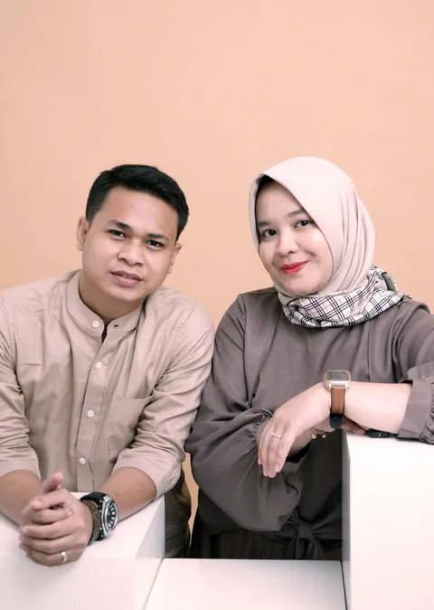 Foto sampul undangan Sulaiman, S.T. & Lissia Novita Sulyati, S.T.