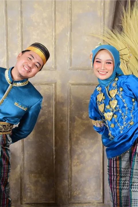 Foto sampul undangan Fikri & Inest
