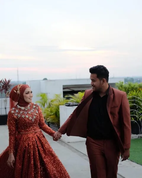 Foto sampul undangan Irfan & Desi
