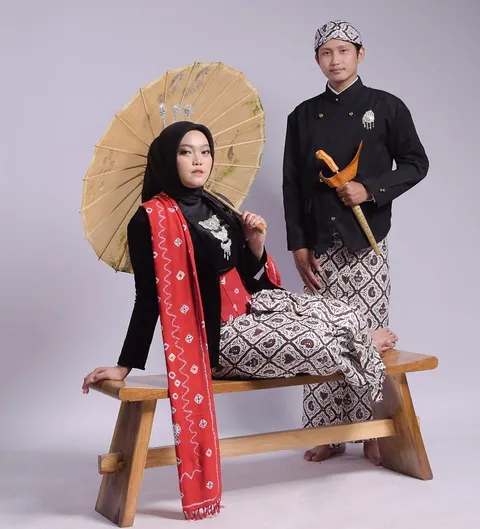 Foto sampul undangan Hendi & Cerin