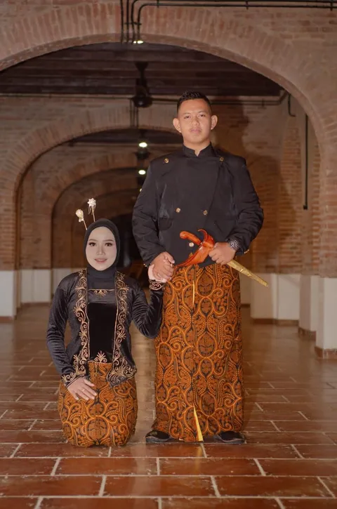 Foto sampul undangan Hepy & Nico
