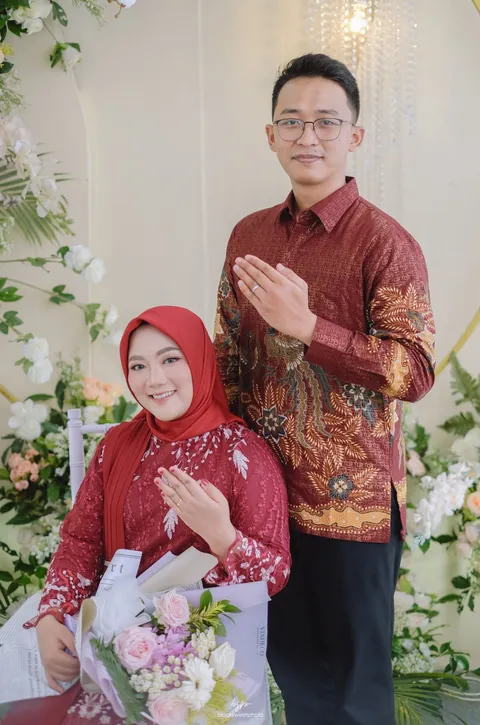 Foto sampul undangan Faiz & Tanti
