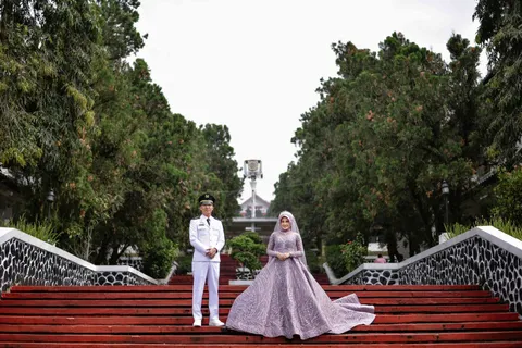 Foto sampul undangan Budi & Nadia
