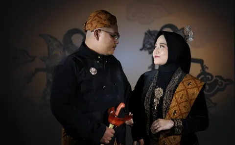 Foto sampul undangan Farid & Cindy