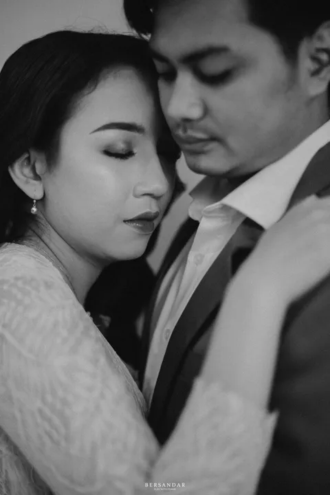 Foto sampul undangan Lukas & Devi