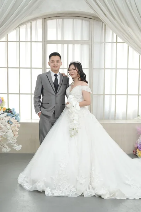Foto sampul undangan Jeseline & Jestino