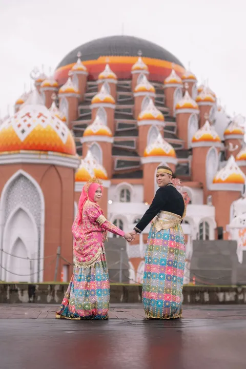Foto sampul undangan Widar & Adel